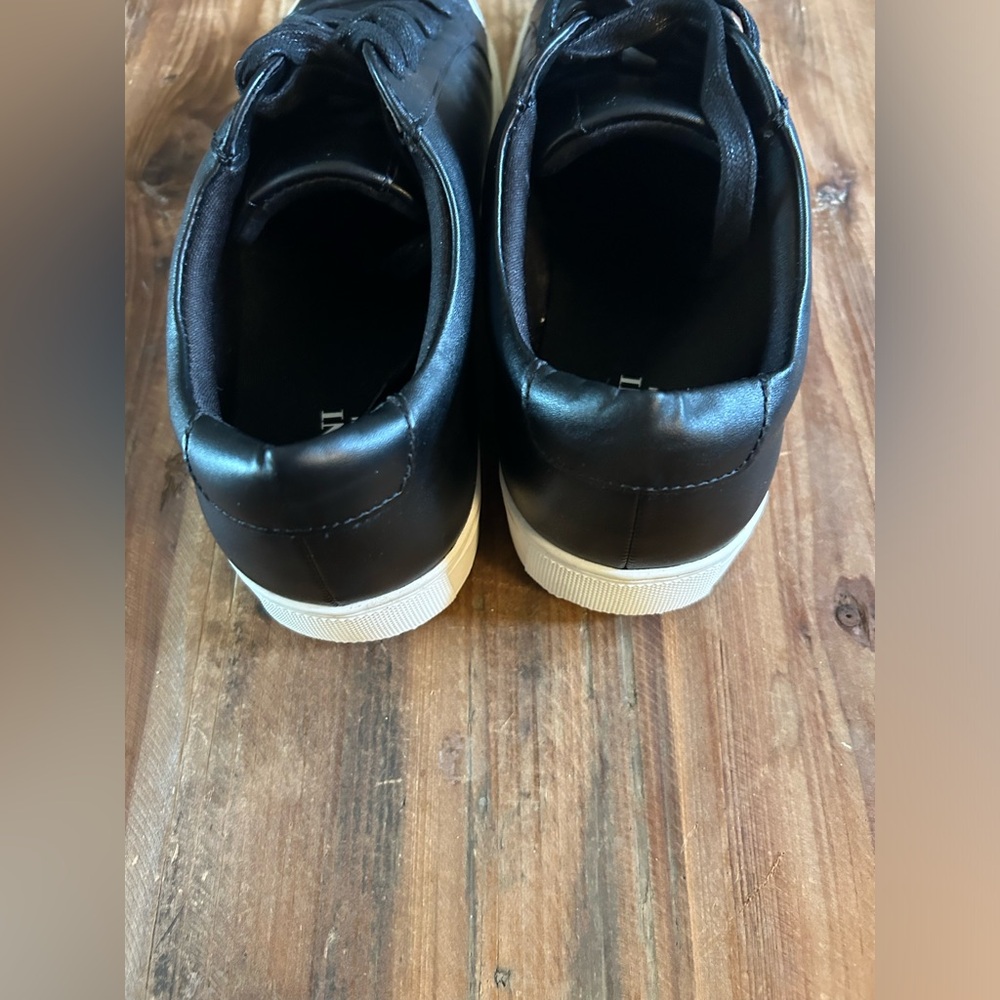 Alfani Black Leather Men’s Sneakers, size 9 - Picture 6 of 7